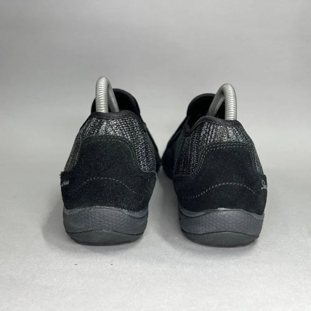 Skechers Women's Size 10 Breathe Easy‎ Like Crazy Slip-On Athletic Shoes